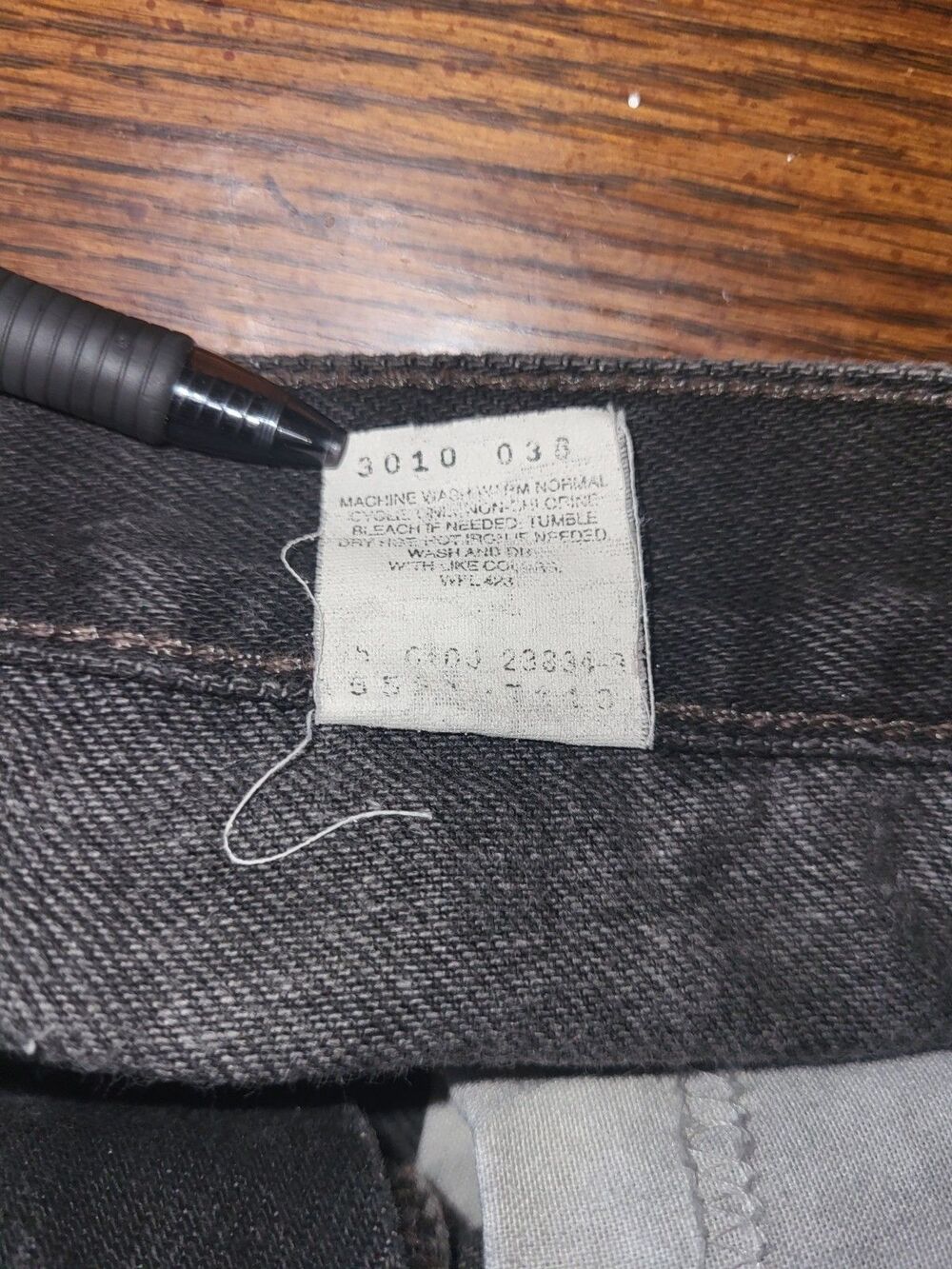 Vtg 2000 Levis 512 Slim Tapered High Rise Jeans Faded Black Charcoal Women 10 M - Picture 5 of 7